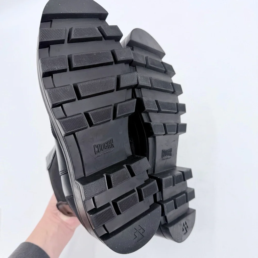 Cougar polar outdoor
